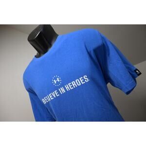 Under Armour Gym Shirt HeatGear Performance Short Sleeve Blue Mens Size Large